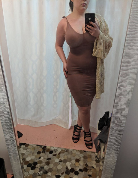 Naakte gelekte OnlyFans-foto van Pmsproxy