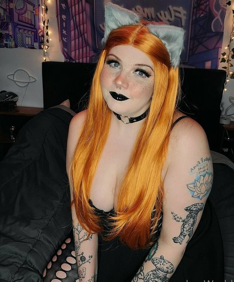 Naakte gelekte OnlyFans-foto van Succubusworld