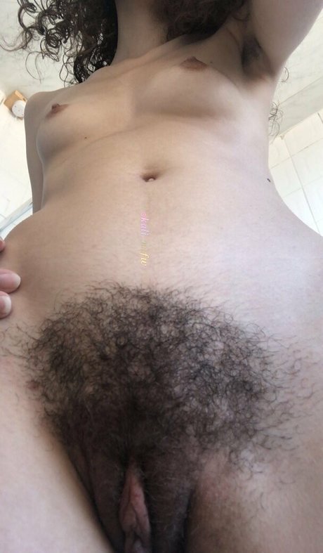 Naakte gelekte OnlyFans-foto van Alixflux