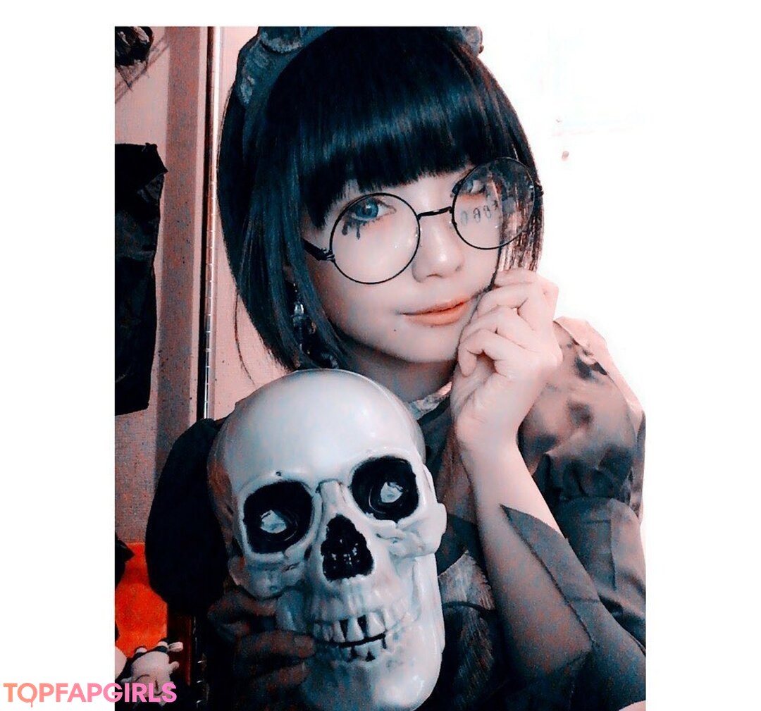 Naakte gelekte OnlyFans-foto van Ayameapricot #1031