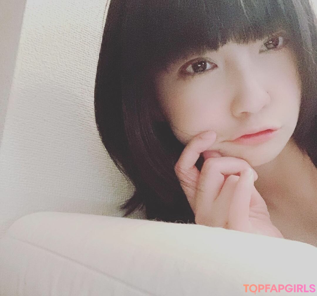 Naakte gelekte OnlyFans-foto van Ayameapricot #1385