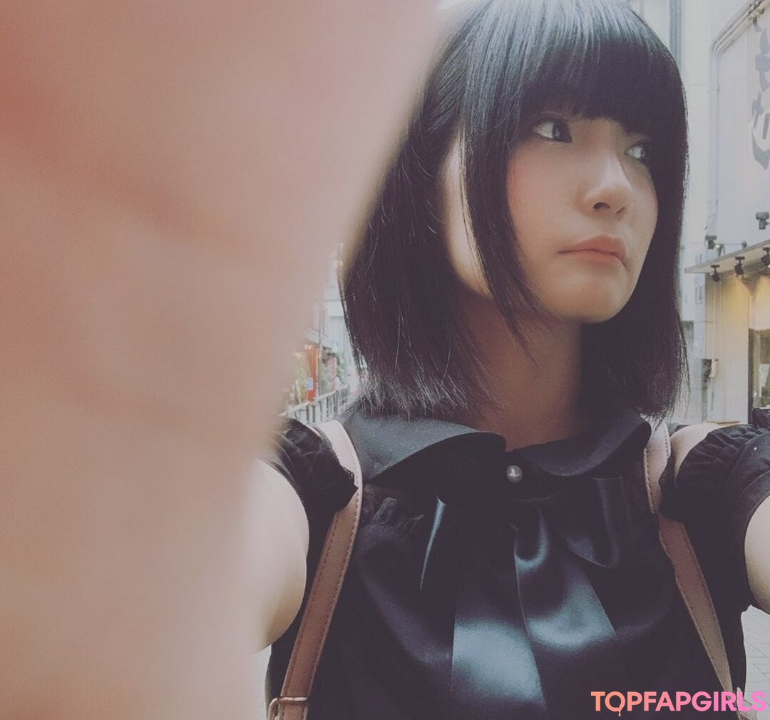 Naakte gelekte OnlyFans-foto van Ayameapricot #1473