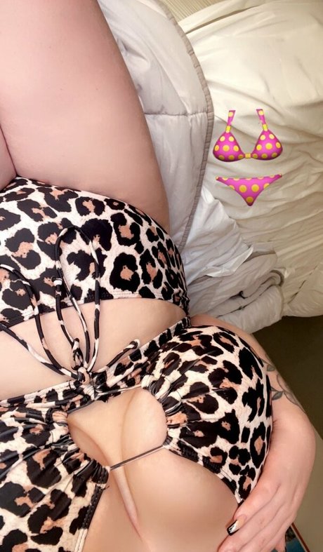 Naakte gelekte OnlyFans-foto van Emily Gillick