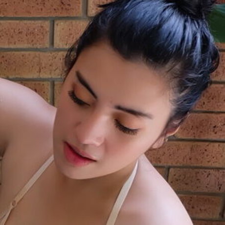 Naakte gelekte OnlyFans-foto van Aungsmalynx