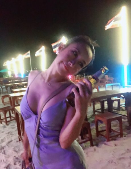 Naakte gelekte OnlyFans-foto van Transnickyx