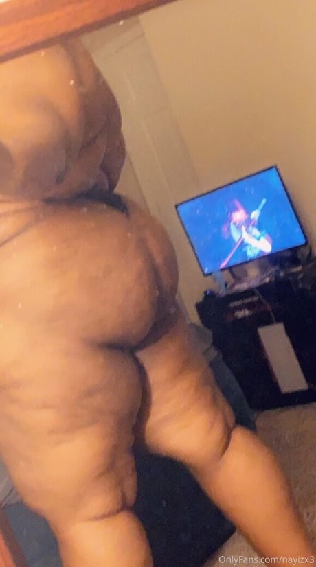 Naakte gelekte OnlyFans-foto van Nayizx3