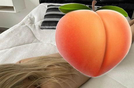 Naakte gelekte OnlyFans-foto van Sexygringa