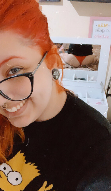 Naakte gelekte OnlyFans-foto van Ellaforfree