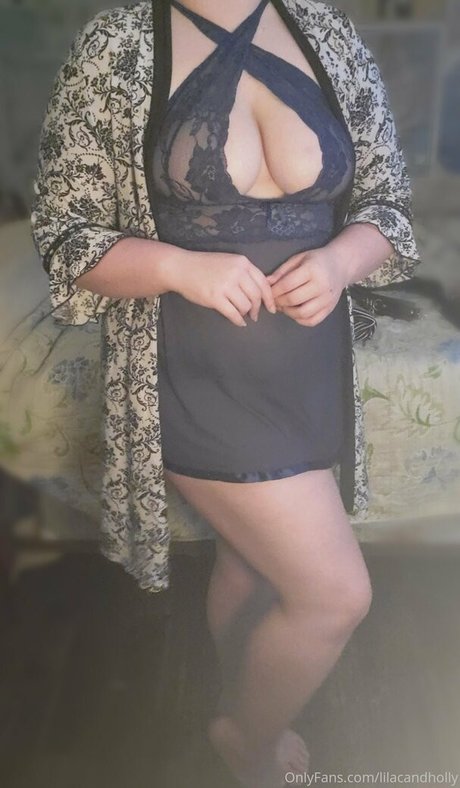 Lilacandholly