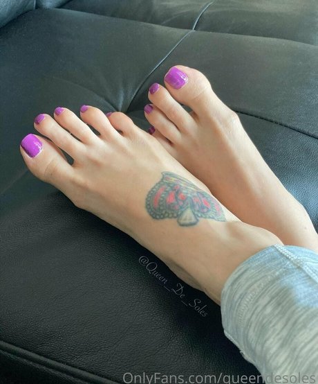 Naakte gelekte OnlyFans-foto van Queendesoles