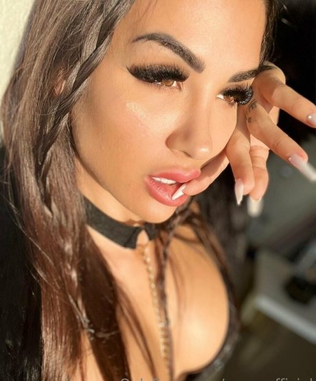 Naakte gelekte OnlyFans-foto van Susygofficial