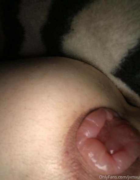 Naakte gelekte OnlyFans-foto van Jamtom