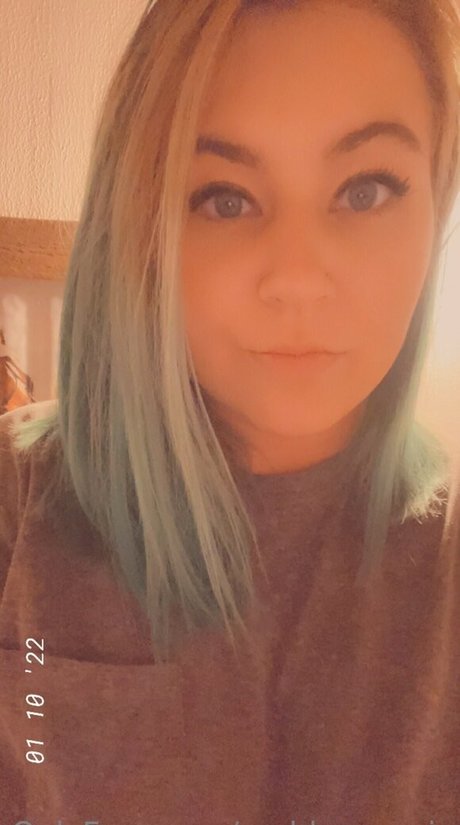 Naakte gelekte OnlyFans-foto van Goddessganja