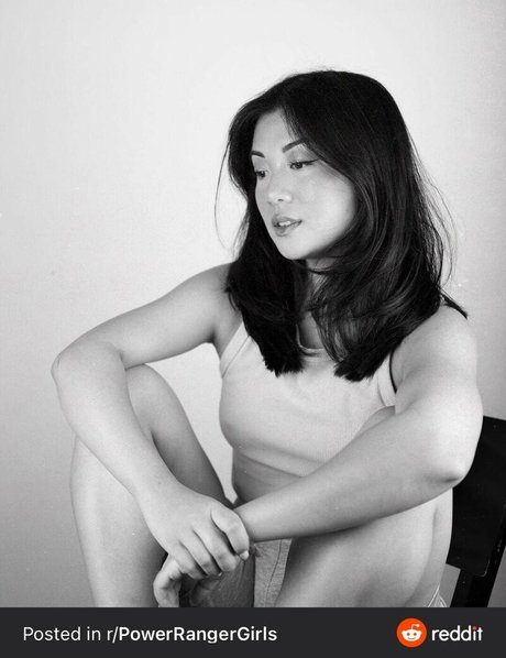 Naakte gelekte OnlyFans-foto van Kristina Ho