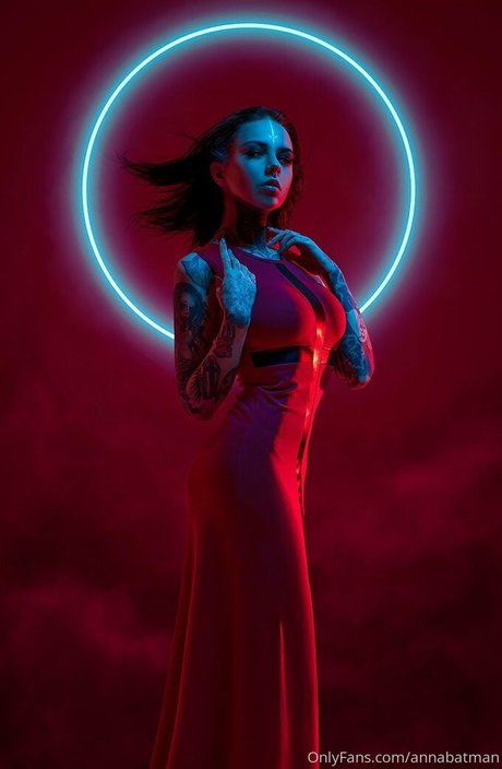 Naakte gelekte OnlyFans-foto van Annabatman