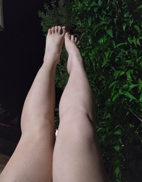 Naakte gelekte OnlyFans-foto van Mordacia